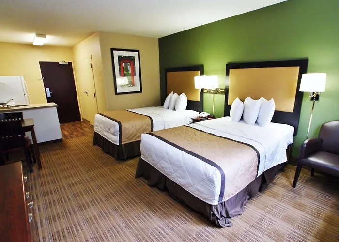 Extended America - Chicago - - Forest 2* Vernon Hills