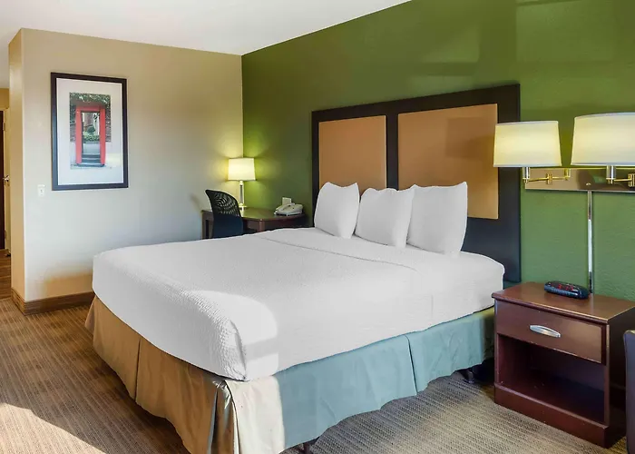 Extended America - Chicago - - Forest Hotel 2*