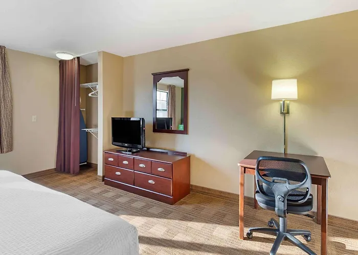 Extended America - Chicago - - Forest Hotel Vernon Hills